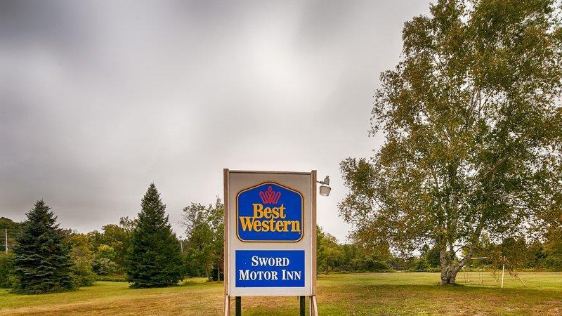 Sword Inn Банкрофт Экстерьер фото