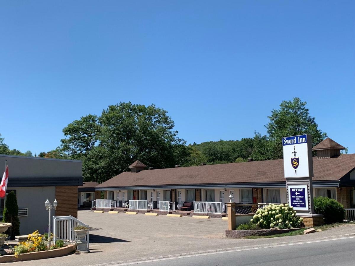 Sword Inn Банкрофт Экстерьер фото